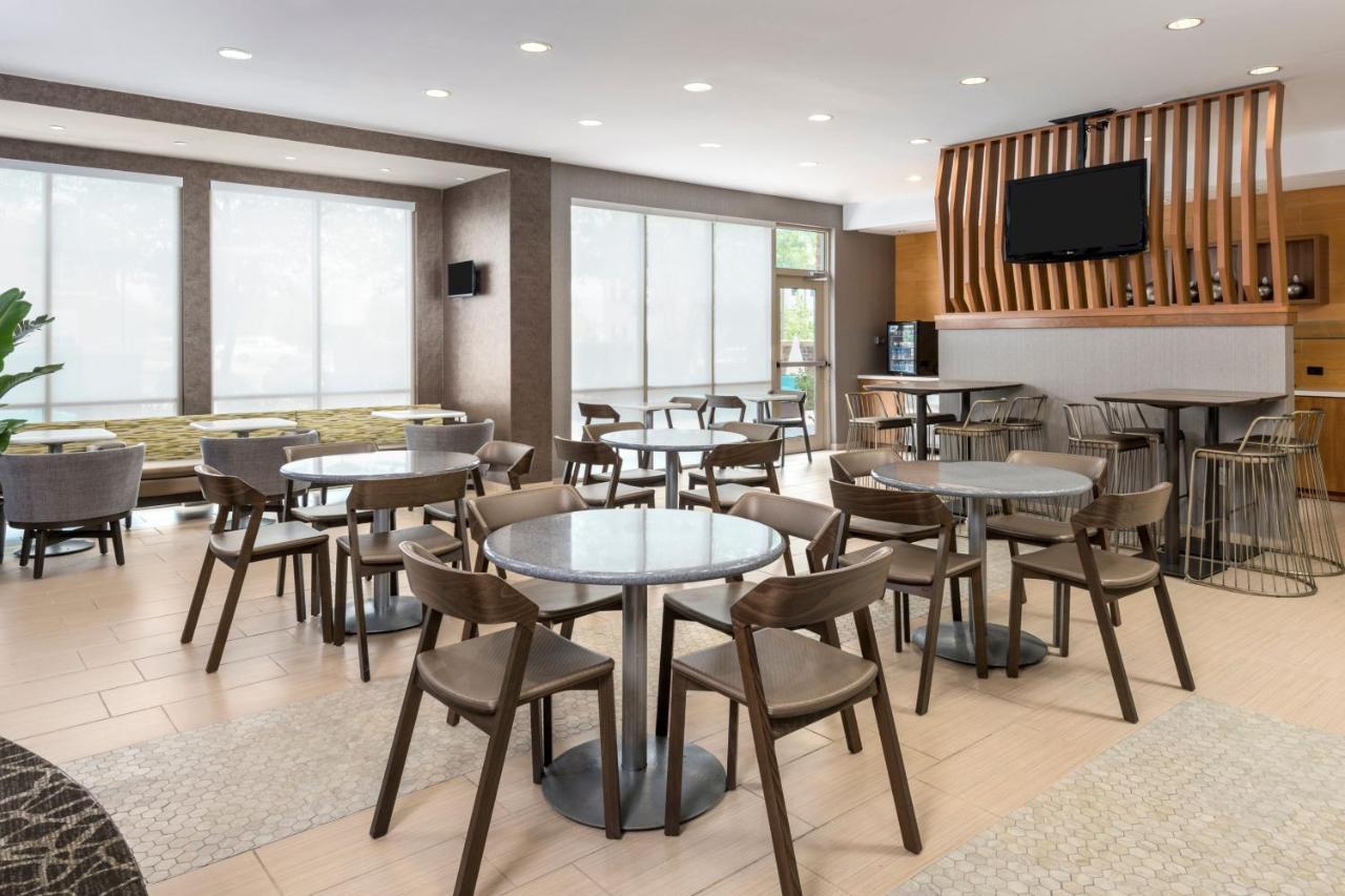 Springhill Suites By Marriott Lafayette South At River Ranch Экстерьер фото